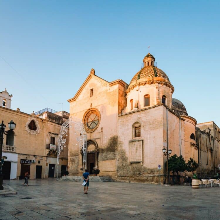 Il centro di Grottaglie, capitale delle ceramiche pugliesi