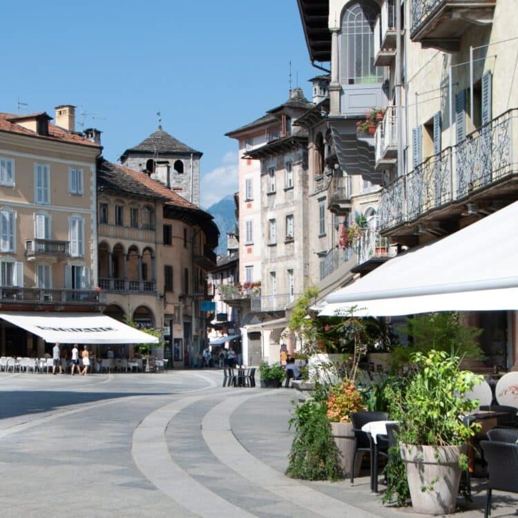 La piazza di Domodossola